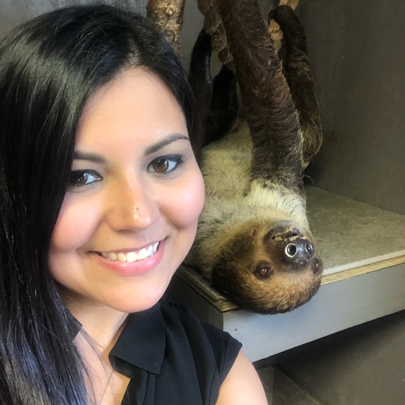 Meet your Posher, Araly - Picture 5 of 8